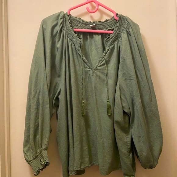 Old Navy Tops - Oversized Long-Sleeve Smocked Linen-Blend Sage Green Top for Women